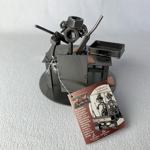 Hinz And Kunst Attorney Nuts and Bolts Metal Art Sculpture Business Card Holder - Picture 6 of 9